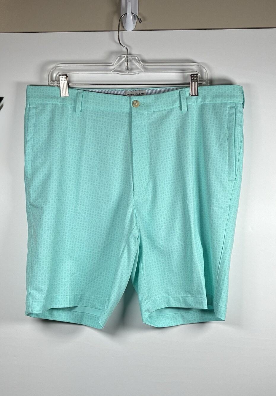 Peter Millar Mens 36 Mint Green Aqua Performance Golf Shorts Preppy Skull Print